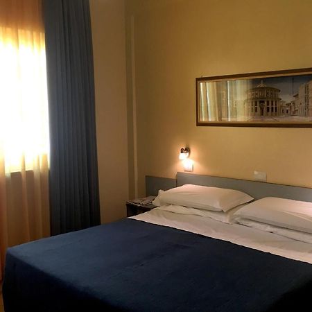Hotel Ping Pong Lido di Ostia Zewnętrze zdjęcie