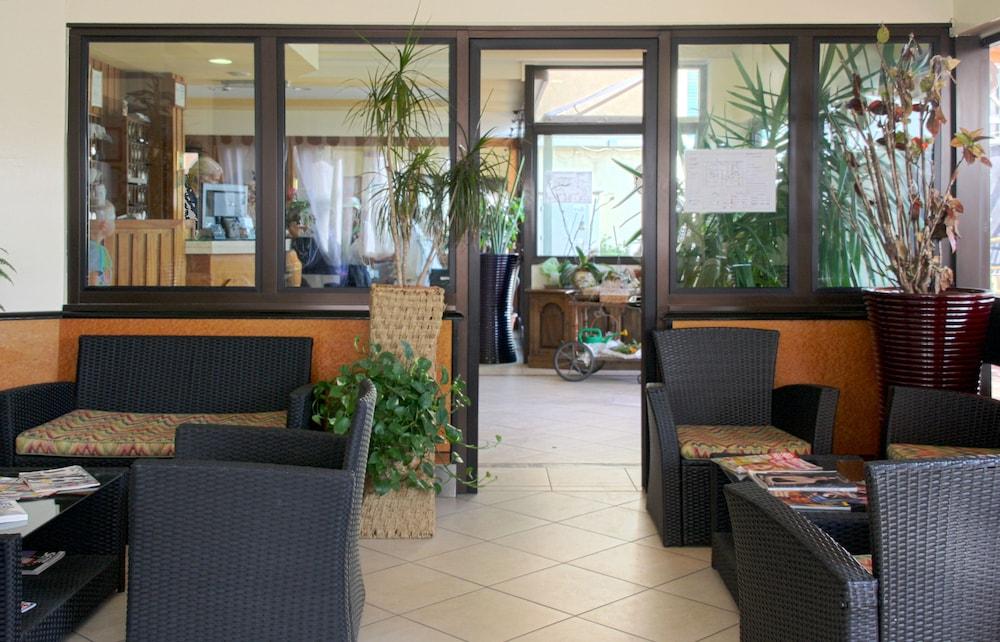 Hotel Ping Pong Lido di Ostia Zewnętrze zdjęcie