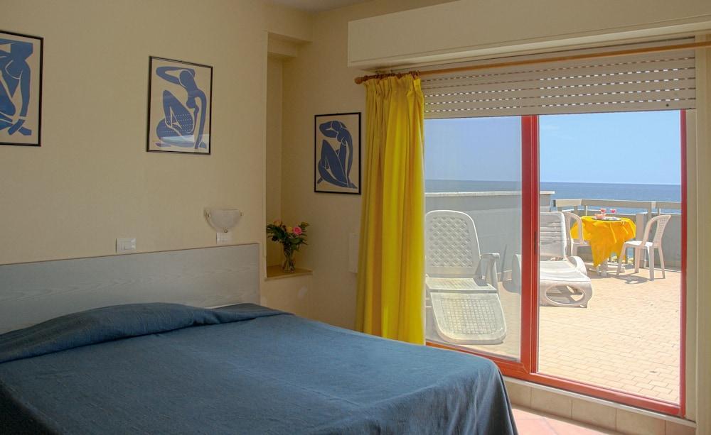 Hotel Ping Pong Lido di Ostia Zewnętrze zdjęcie