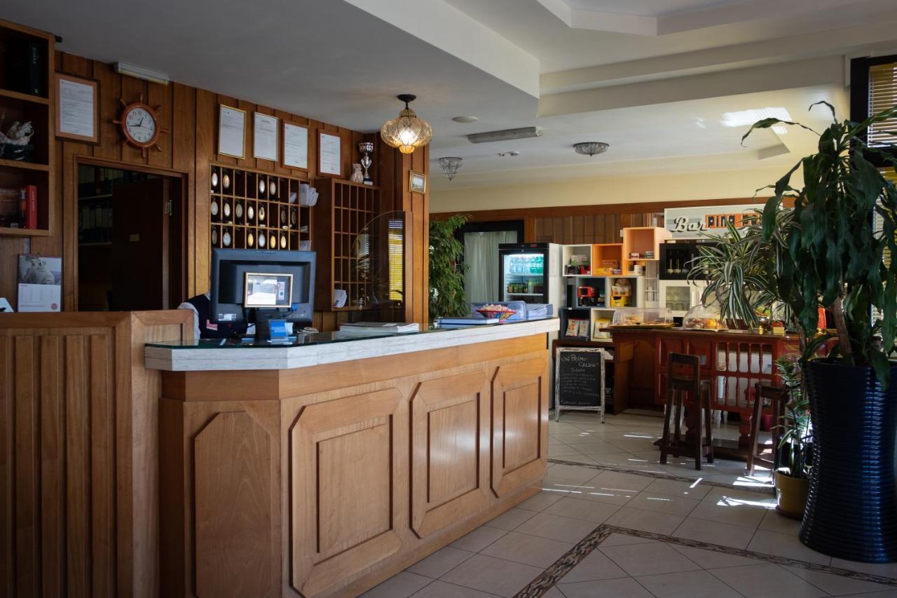 Hotel Ping Pong Lido di Ostia Zewnętrze zdjęcie