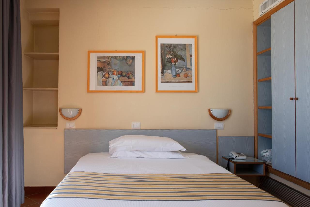 Hotel Ping Pong Lido di Ostia Zewnętrze zdjęcie