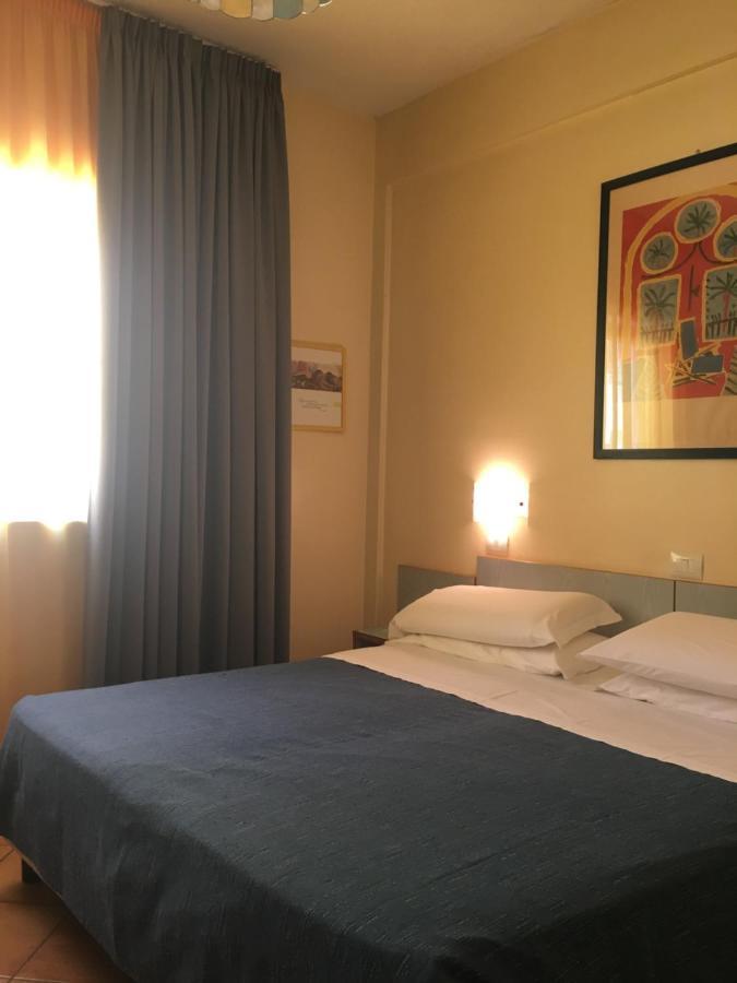 Hotel Ping Pong Lido di Ostia Zewnętrze zdjęcie