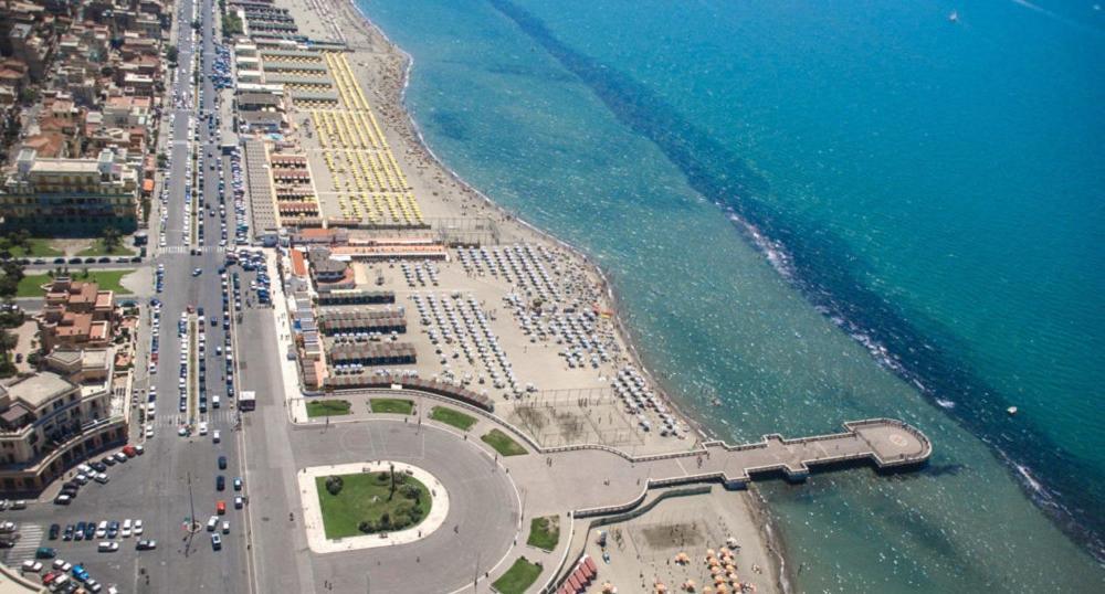 Hotel Ping Pong Lido di Ostia Zewnętrze zdjęcie