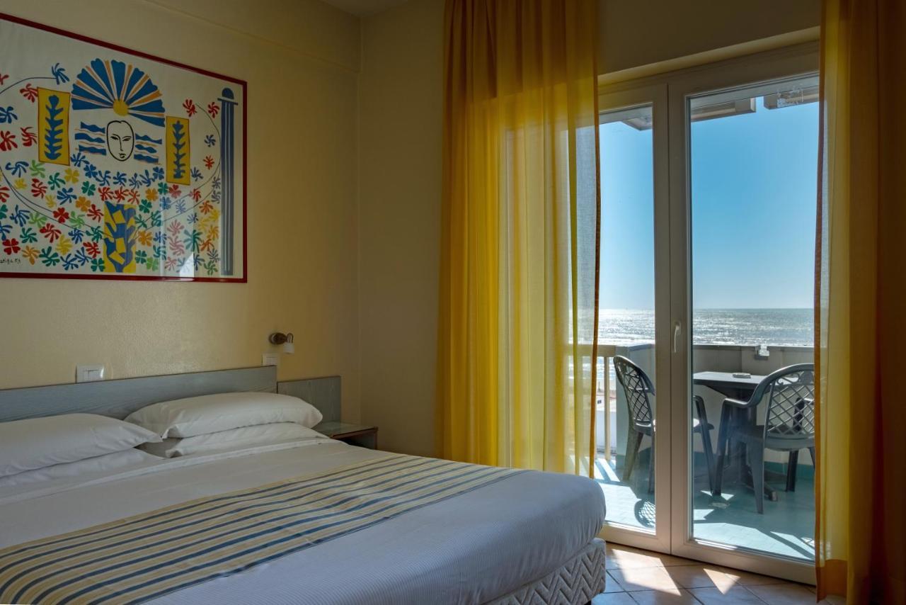 Hotel Ping Pong Lido di Ostia Zewnętrze zdjęcie