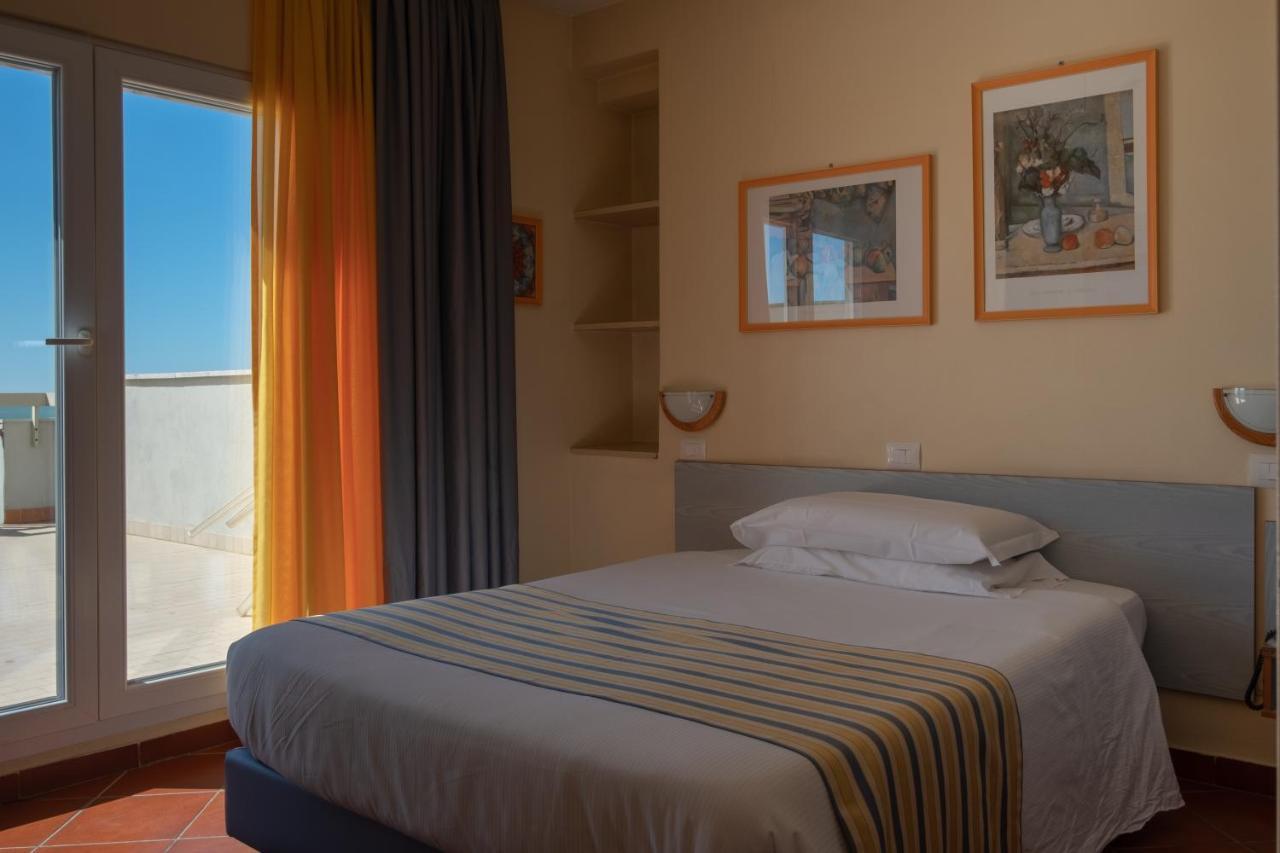 Hotel Ping Pong Lido di Ostia Zewnętrze zdjęcie